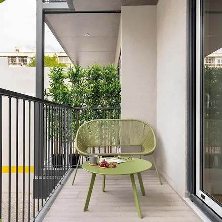 Altido Belem 1-br W/balcony & Parking Апартаменты *